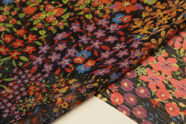 Crinkled polyester voile - fleurs-0020